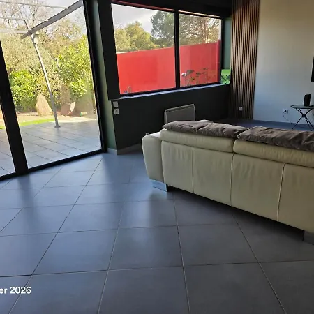 Spacious Quiet With Large Swimming Pool Bormes-les-Mimosas