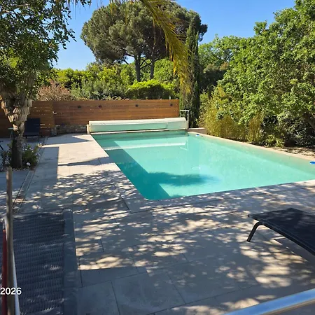 Spacieuse Au Calme Avec Grande Piscine *